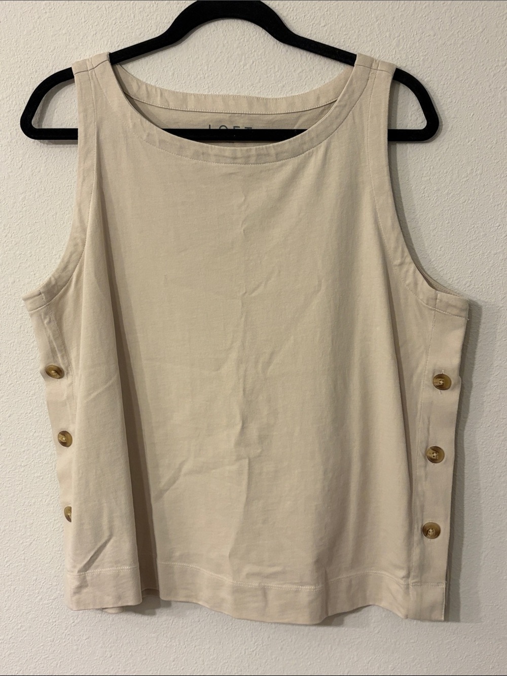 LOFT Cream Button-Detail Sleeveless Tank